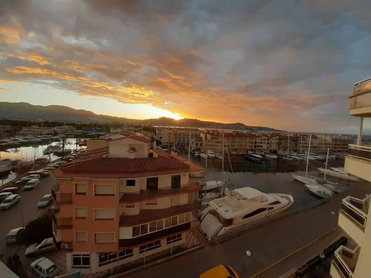 Club Nautic 3 Apartment Empuriabrava Ngoại thất bức ảnh