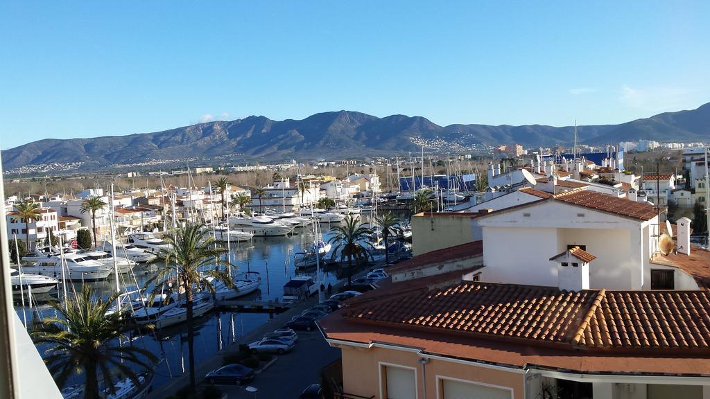 Club Nautic 3 Apartment Empuriabrava Ngoại thất bức ảnh