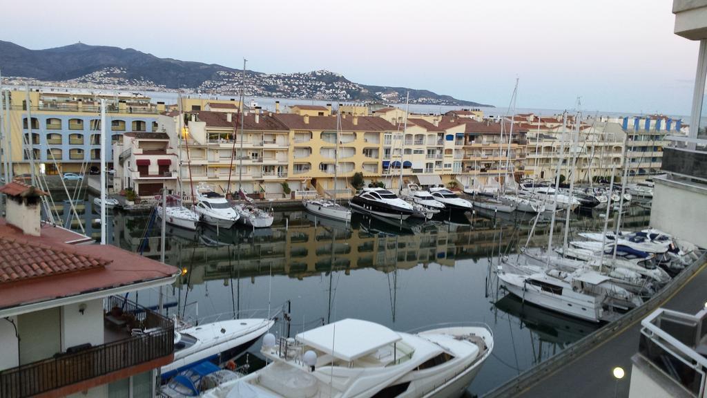 Club Nautic 3 Apartment Empuriabrava Ngoại thất bức ảnh