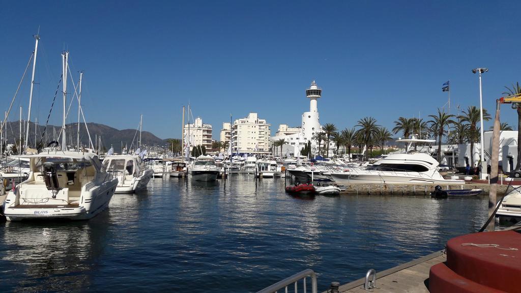 Club Nautic 3 Apartment Empuriabrava Ngoại thất bức ảnh